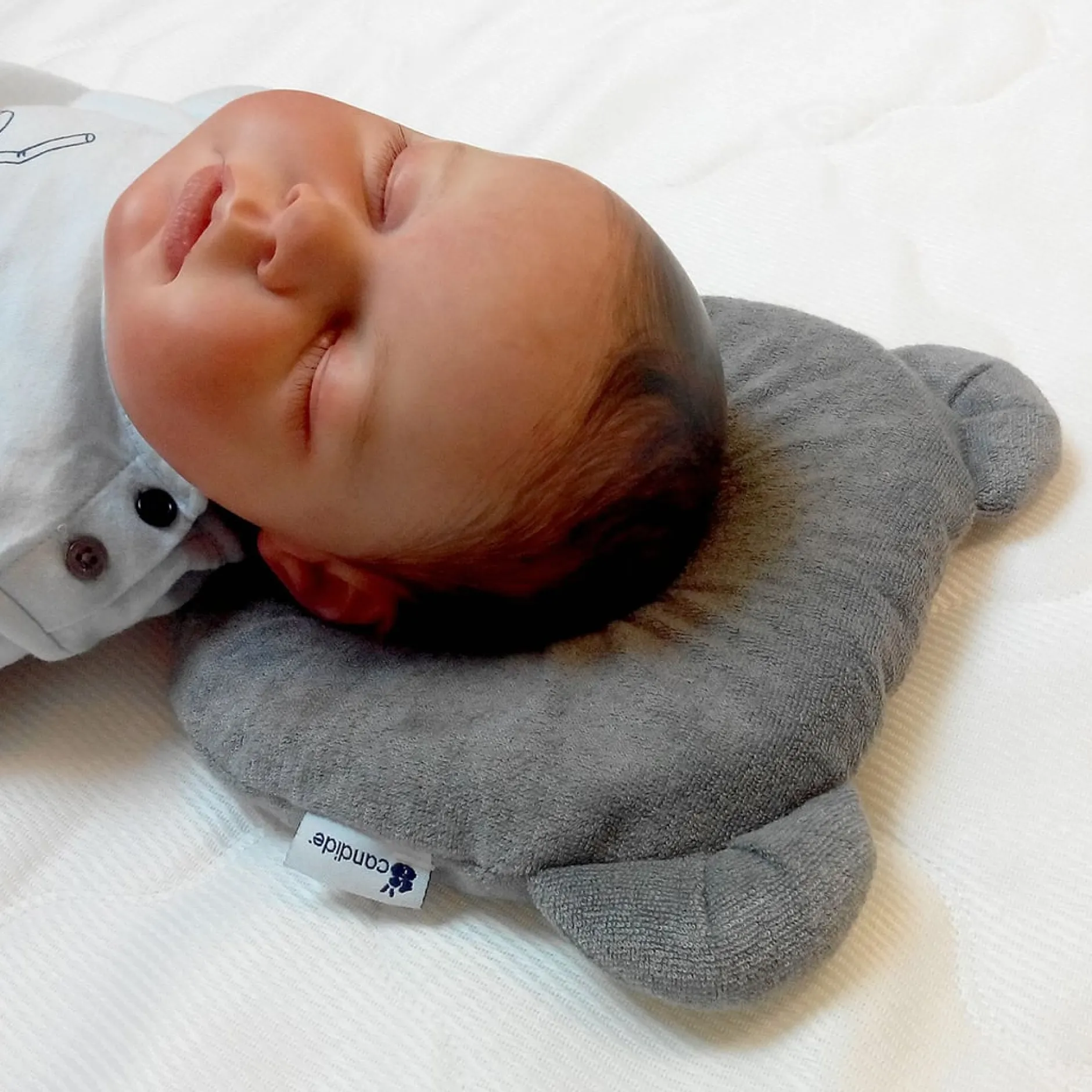 Candide Panda babykudde Grå
