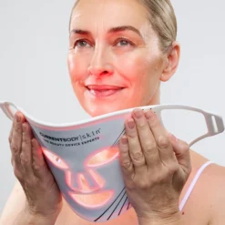 CurrentBody Skin LED Light Therapy Face Mask 1 st