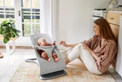 Ergobaby Evolve 3-i-1 Babysitter Ljusgrå