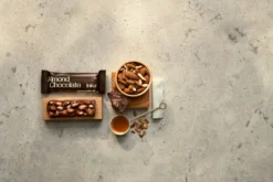 Inika Superfoods Almond Chocolate Bar 40 g
