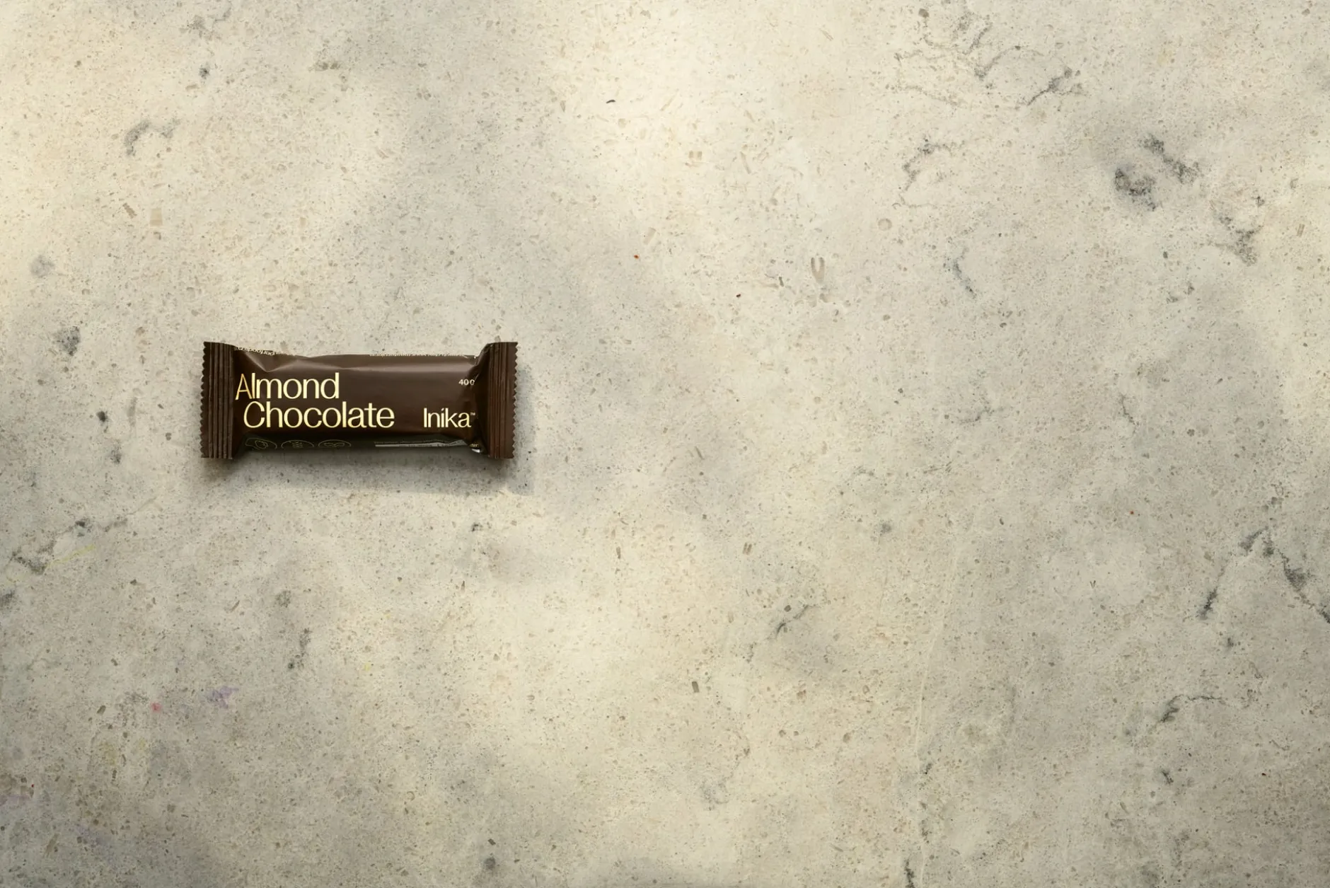 Inika Superfoods Almond Chocolate Bar 40 g