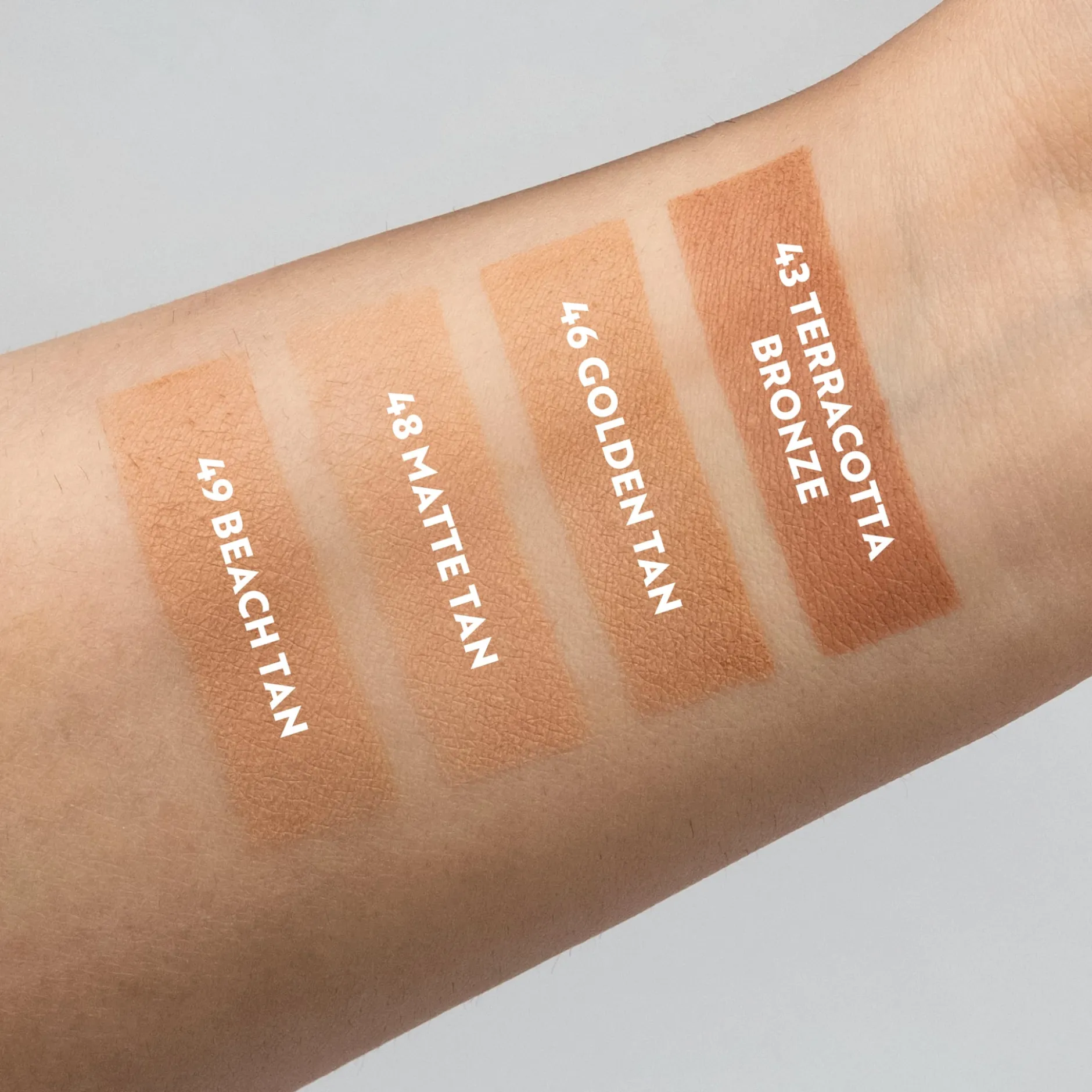 IsaDora The Bronzing Powder 46 Golden Tan