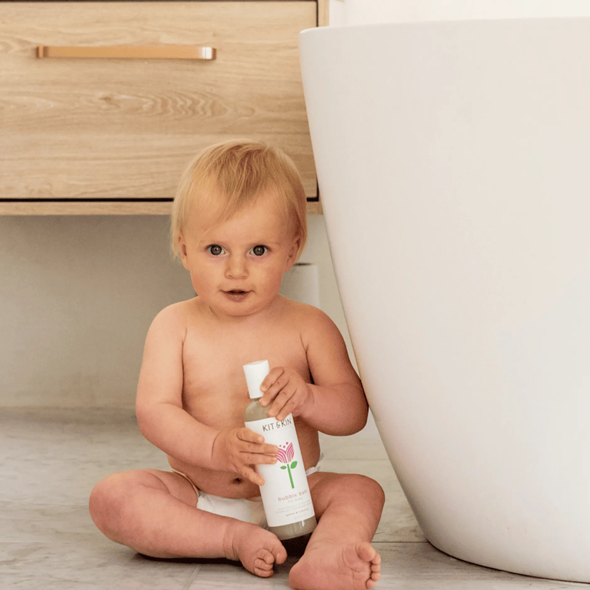 Kit & Kin Badskum 250 ml