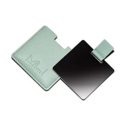 MILI Cosmetics Pocket Mirror Pistage 1 st