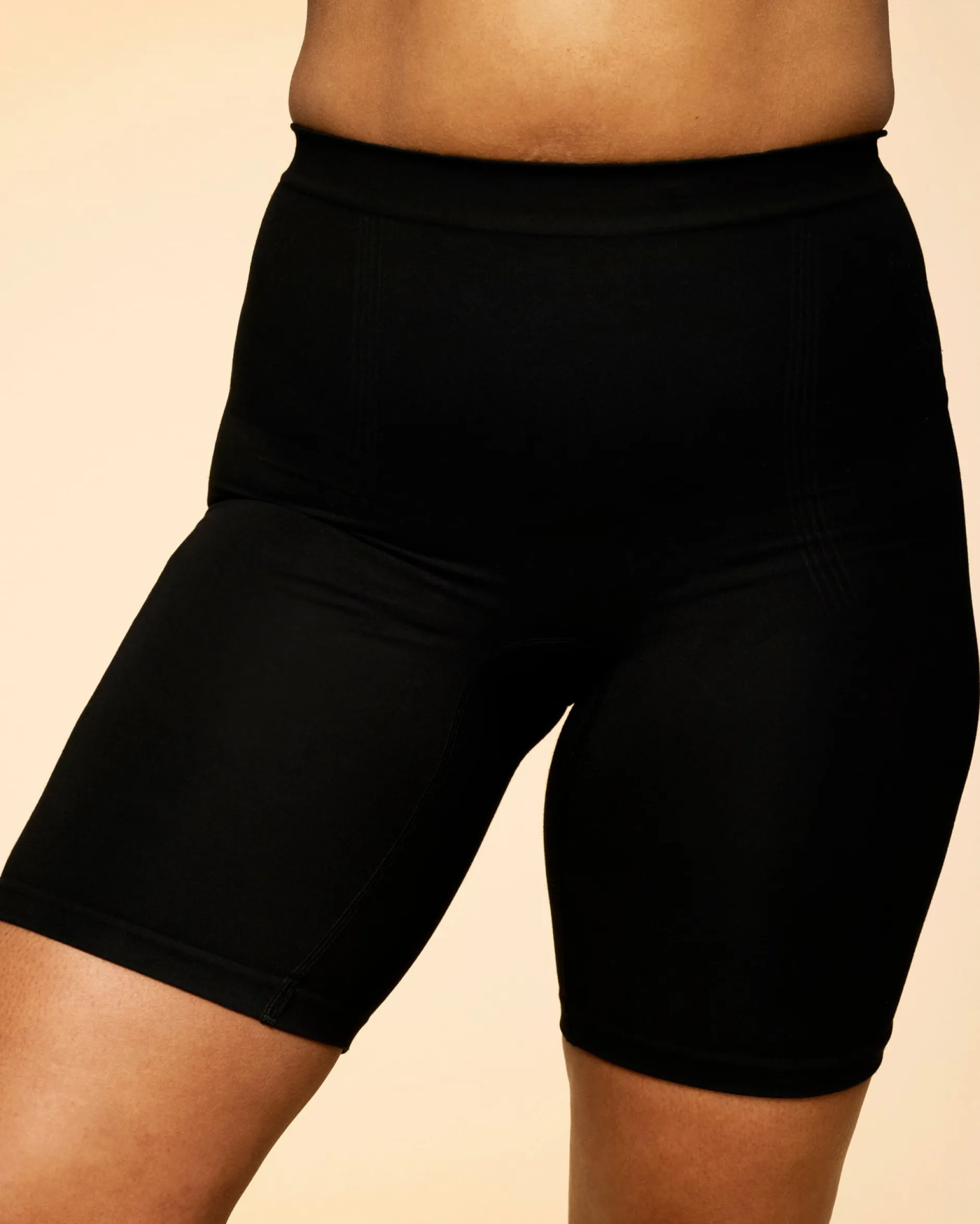 momkind Postpartum Shorts S/M