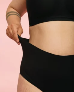 momkind Sömlösa Trosor Med Hög Midja M 2-pack