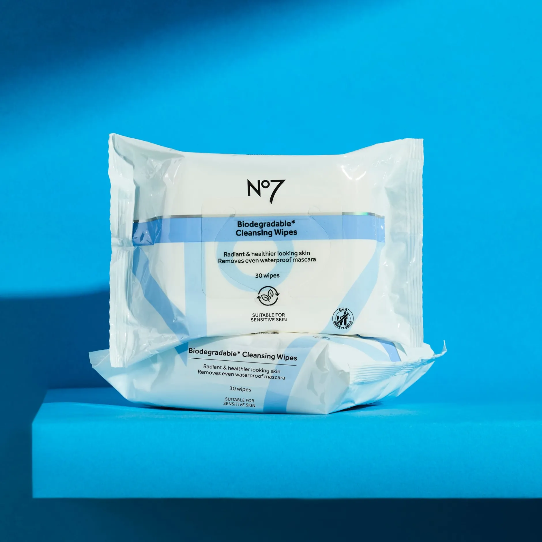 No7 Radiant Results Biodegradeable Wipes 30 st