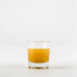 Renée Voltaire Raw Äppelcidervinägerdryck - Gurkmeja, Ingefära & Chili 500 ml EKO