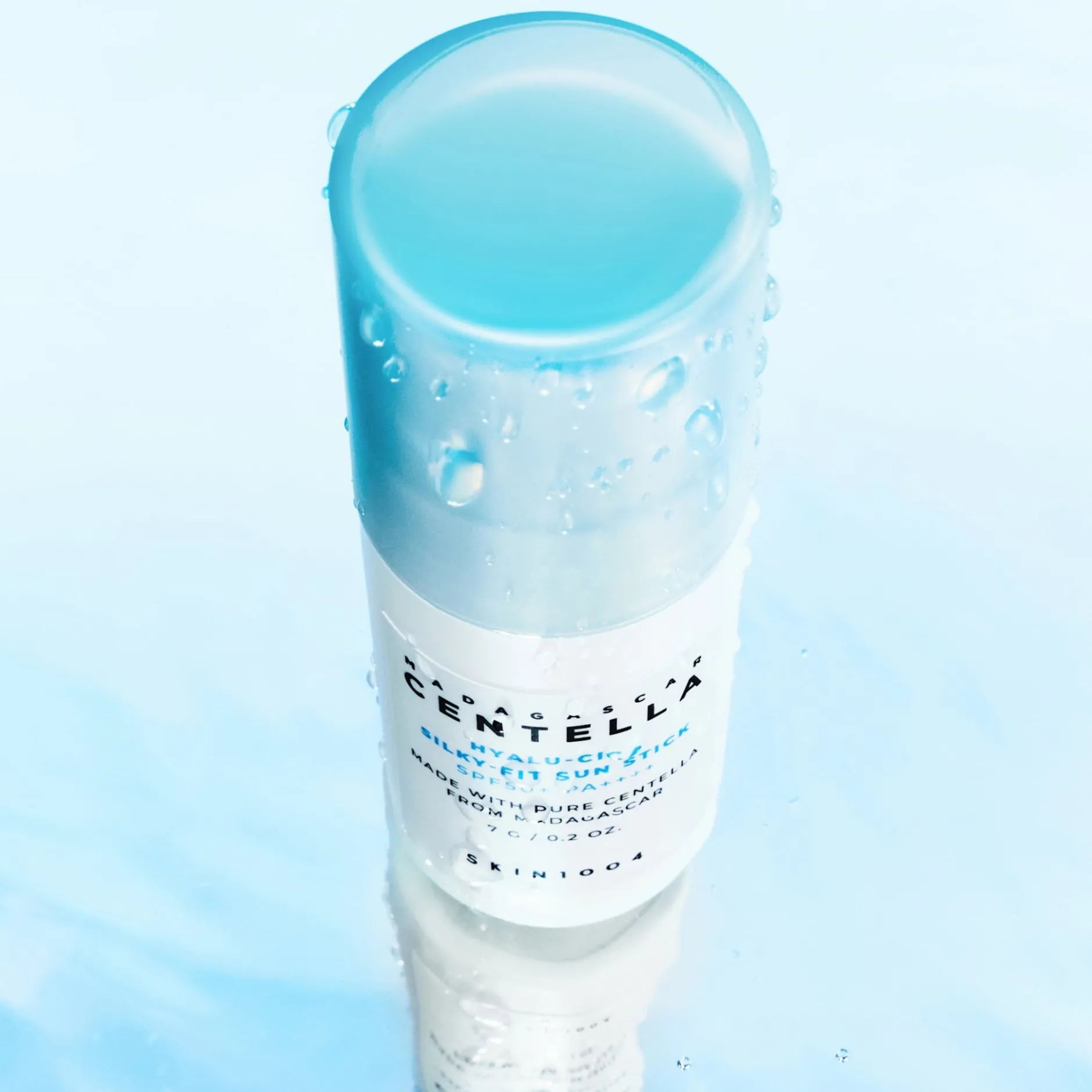 SKIN1004 Madagascar Centella Hyalu-Cica Silky-Fit Sun Stick 7g
