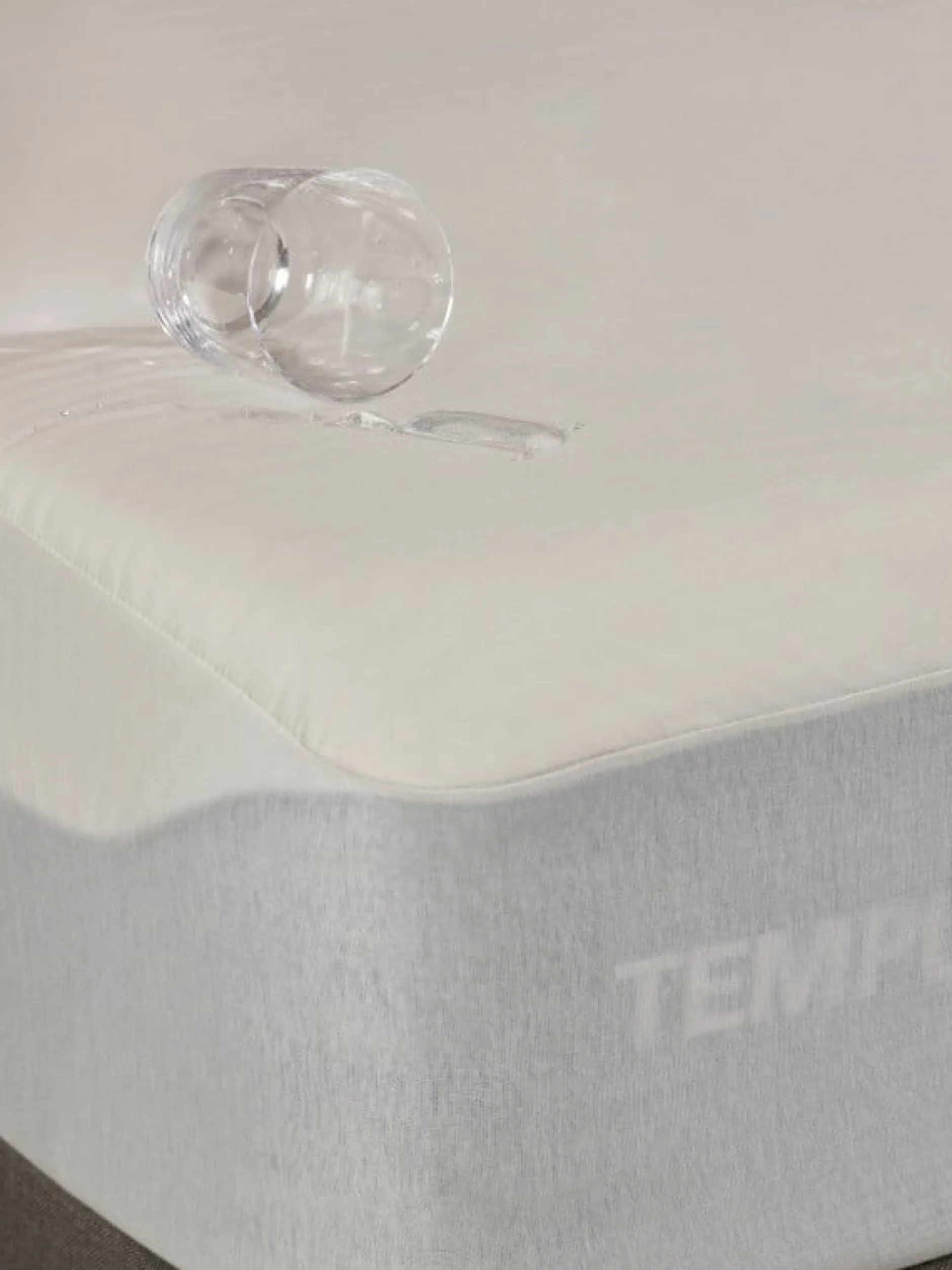 TEMPUR Bäddmadrasskydd Termoreglerande 90 x 200