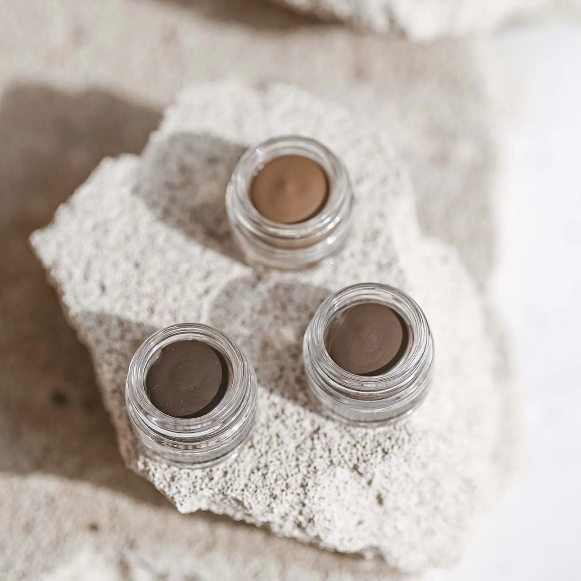 Uoga Uoga Eyebrow PomadeTaupe 2,5ml