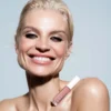 Uoga Uoga Nourishing Lip Gloss, Foxberry 5 ml