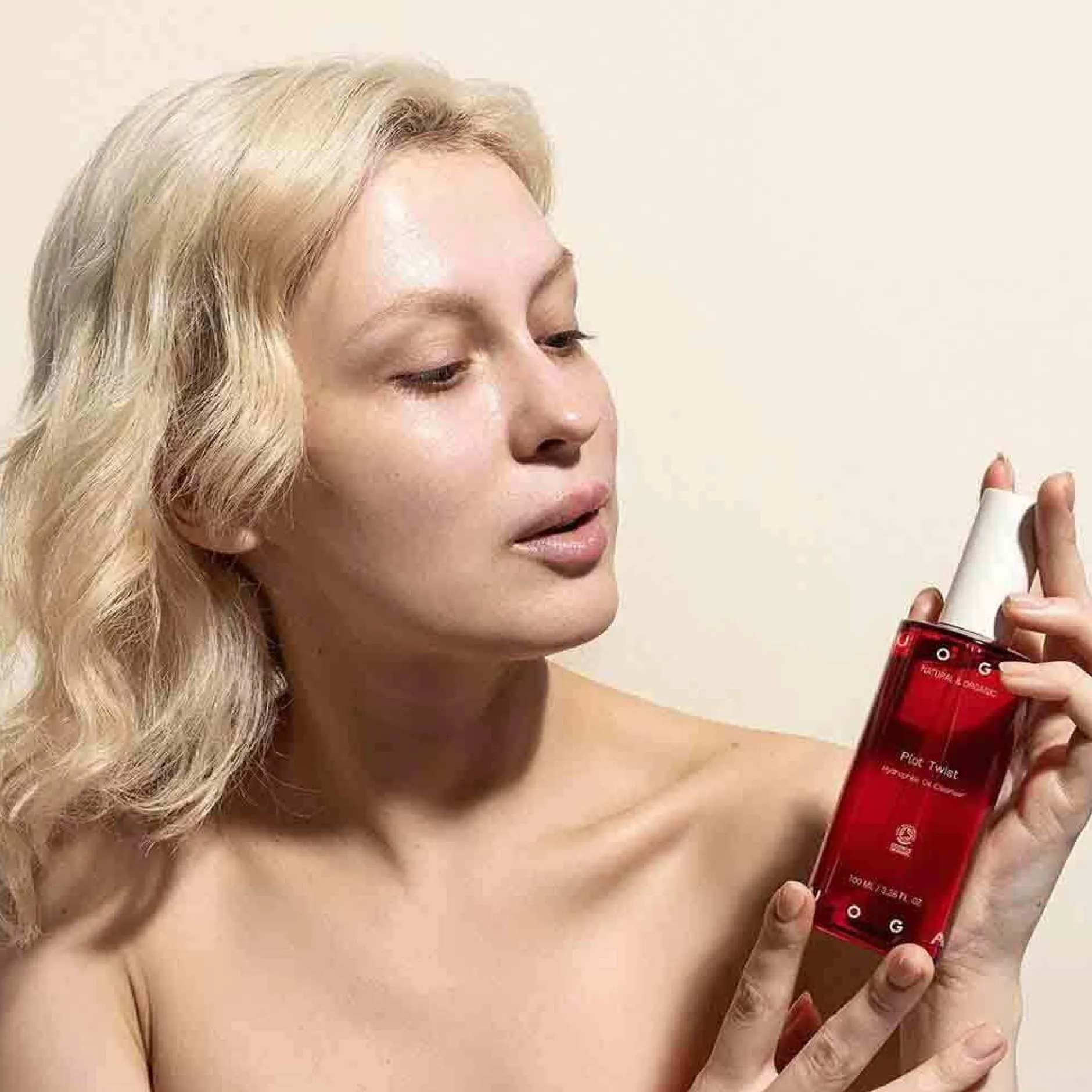 Uoga Uoga Plot Twist Hydrophilic Oil Cleanser 100 ml