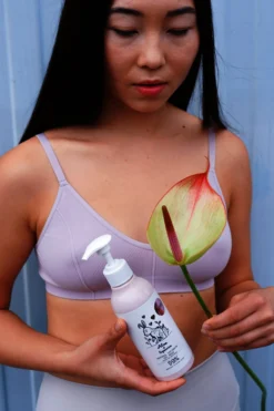 YOPE Natural Intimate Wash Aloe & Liquorice 300 ml
